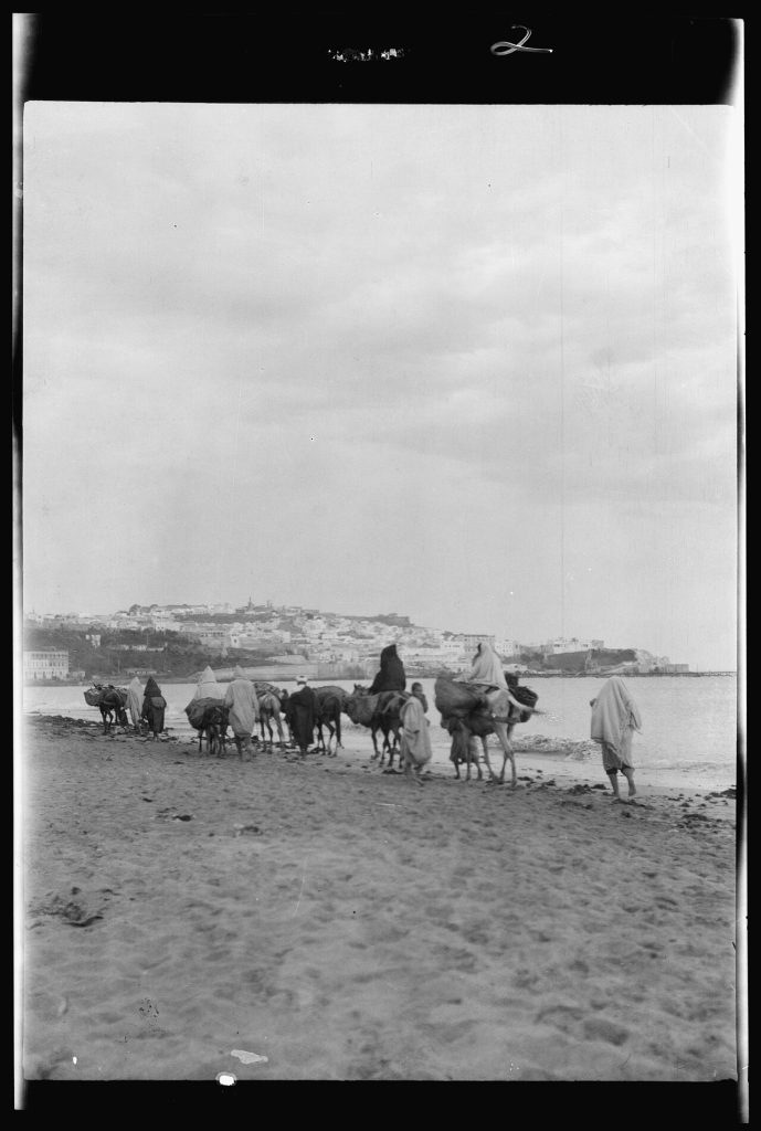 arrivees de — Travel views of Morocco LOC agc.7a04412